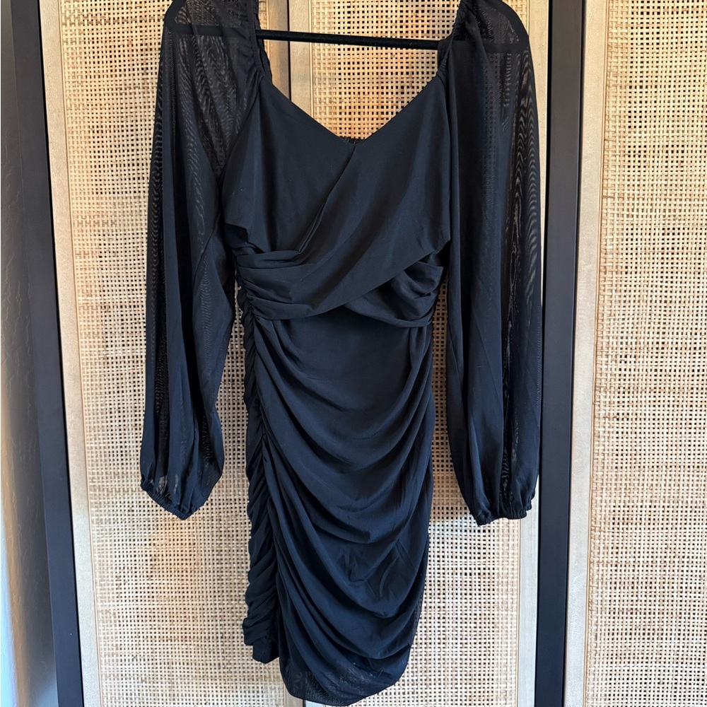 Chic Black Ruched Long Sleeve Dress